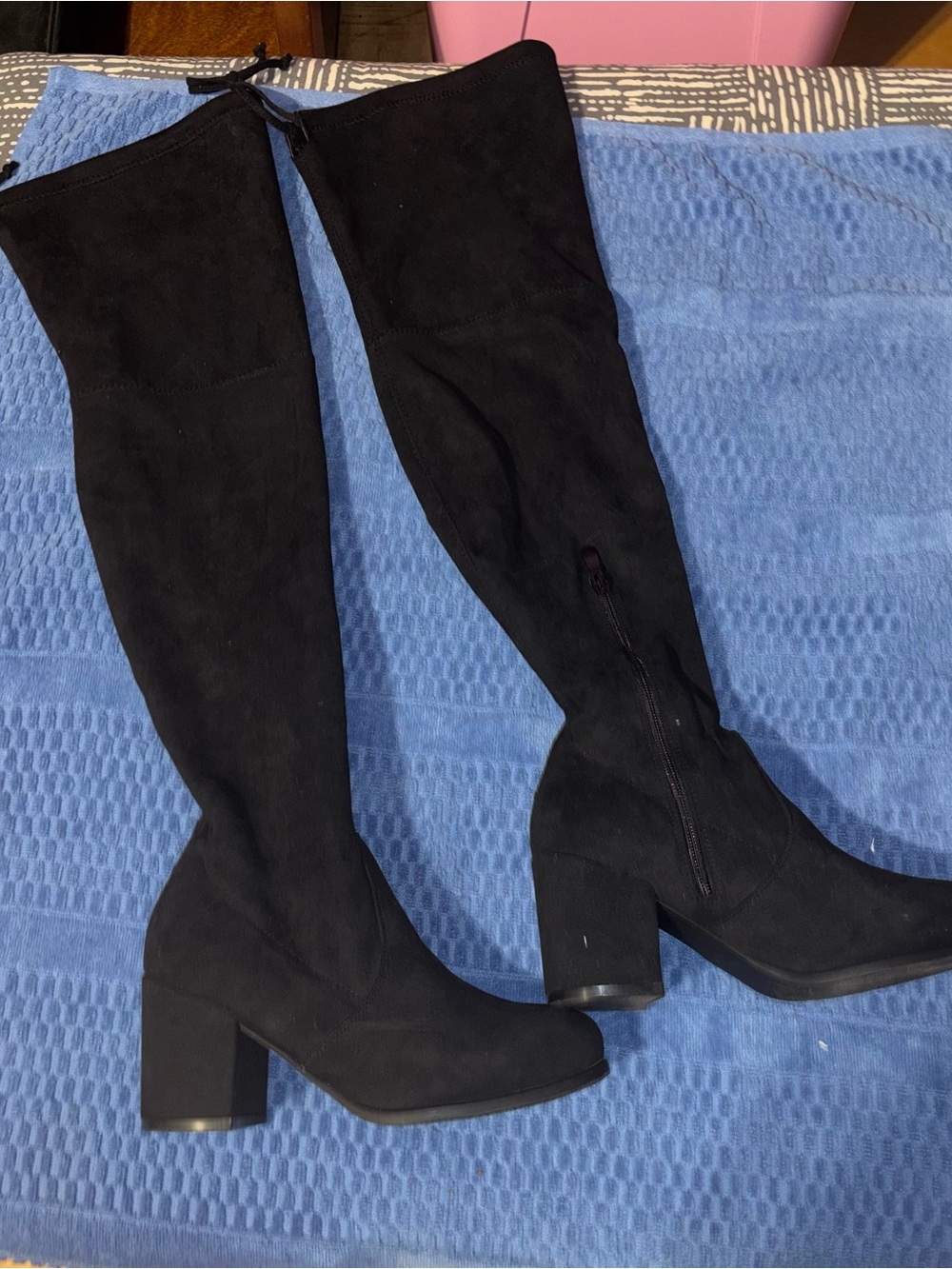 Women’s Black Over-the-Knee Block Heel Boots